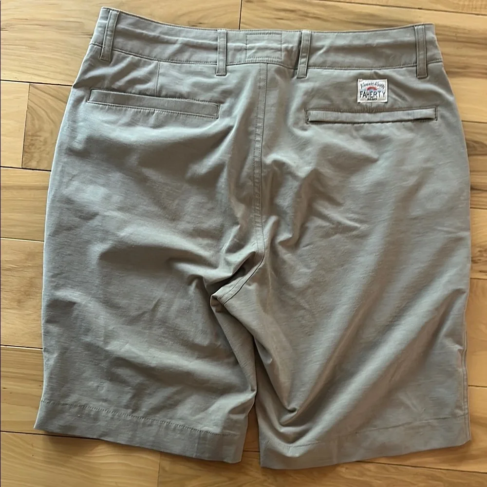 Faherty Men's Tan Casual Shorts